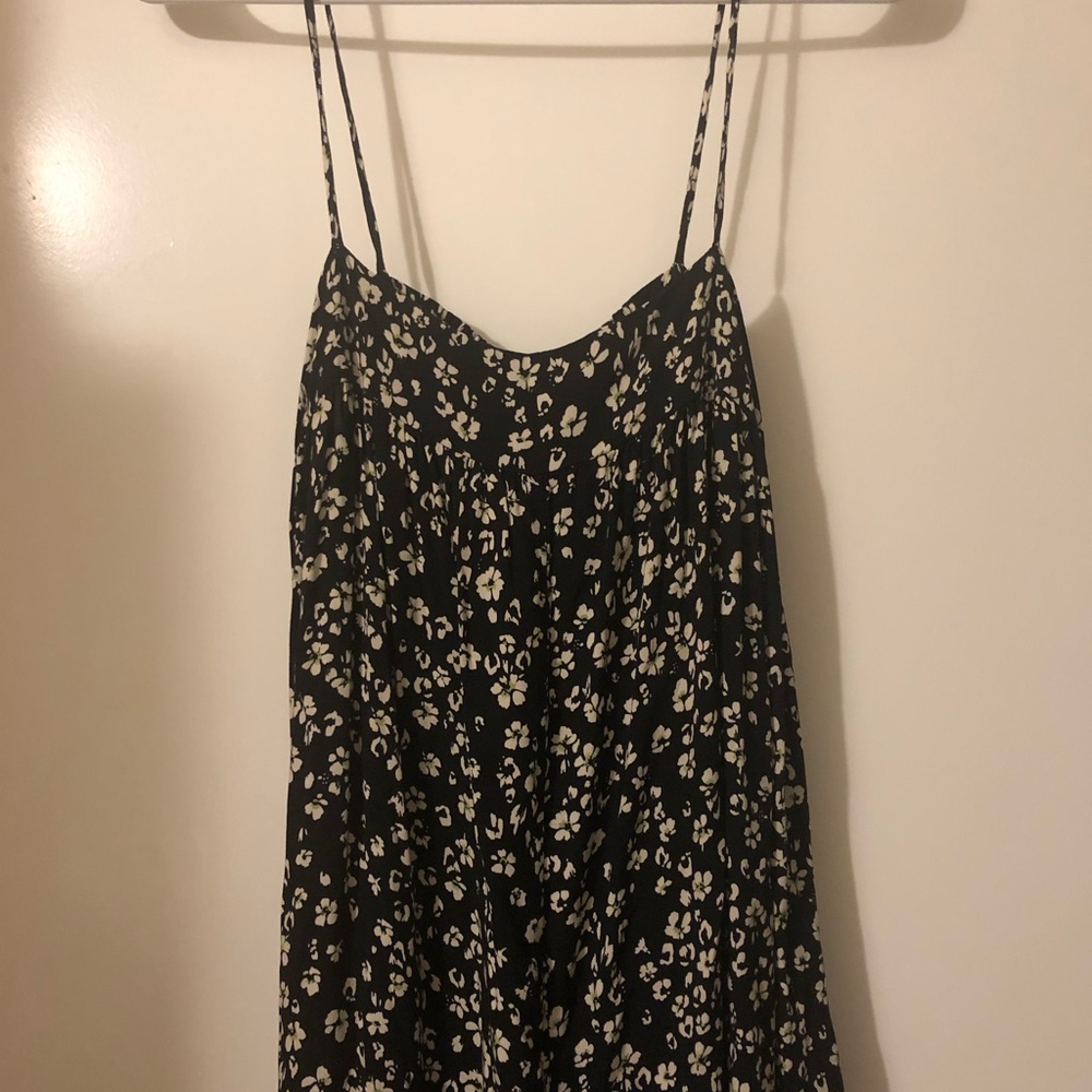 New!! Women’s slouchy jumpsuit size S